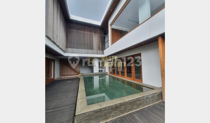 Rumah Mewah Unit Spesial Lokasi Favorit Pondok Pinang