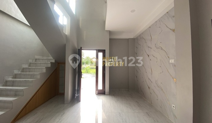 2-Story House Ready to Live Near Uny Wates Campus