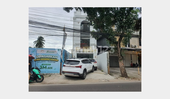 Ruko 3 Lantai Baru Siap Huni di Jalan Utama Jagakarsa Ruko 3 Lantai Baru Siap Huni di Jalan Utama Jagakarsa