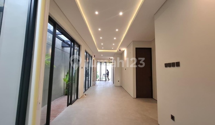 Rumah Modern Siap Huni Tanah Luas di Purwomartani Kalasan 2