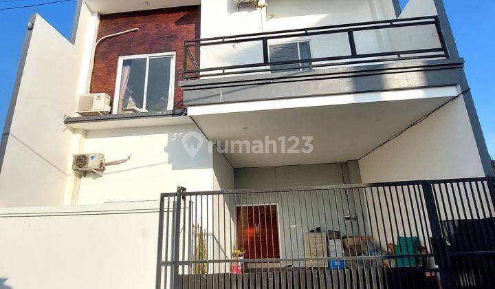 Rumah 2 Lantai Siap Huni Dekat SMAN 10 Denpasar 1