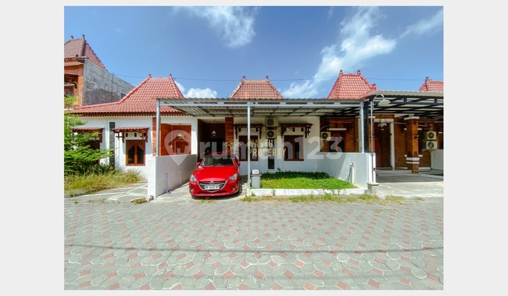 Rumah Cantik Murah di Perumahan Etnik Prambanan