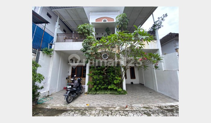 Second-Hand House Near UGM, Ready to Occupy in Tegalrejo, Jogja Second-Hand House Near UGM, Ready to Occupy in Tegalrejo, Jogja