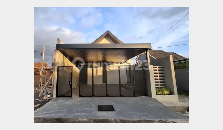 Rumah Modern Siap Huni Tanah Luas di Purwomartani Kalasan