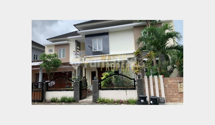 Rumah Eksklusif 2 Lantai Ada Kolam Renang di Ngemplak Sleman Rumah Eksklusif 2 Lantai Ada Kolam Renang di Ngemplak Sleman