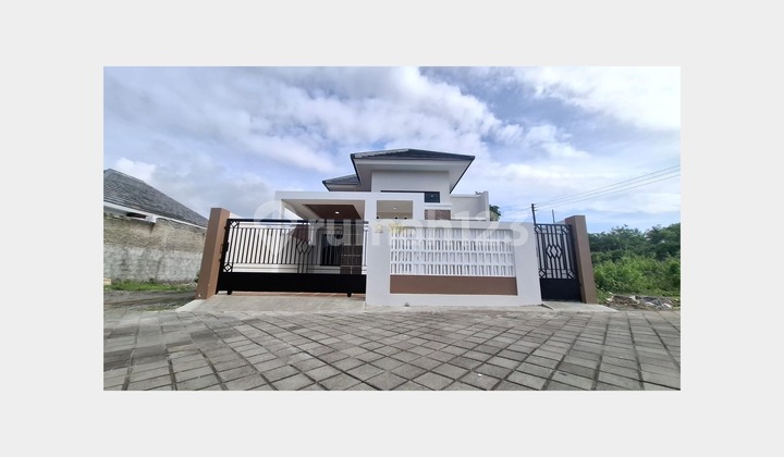 Rumah Siap Huni Besar di Wedomartani Ngemplak Sleman Rumah Siap Huni Besar di Wedomartani Ngemplak Sleman