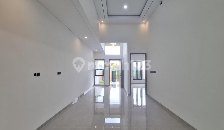 Rumah Modern Elegan Siap Huni Dekat Pasar Gentan Sleman 2