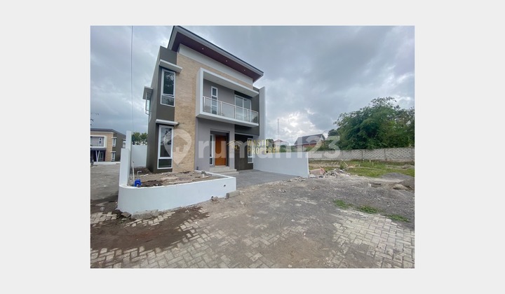 Rumah Modern Siap Huni 2 Lantai Dekat Uii Terpadu Rumah Modern Siap Huni 2 Lantai Dekat Uii Terpadu
