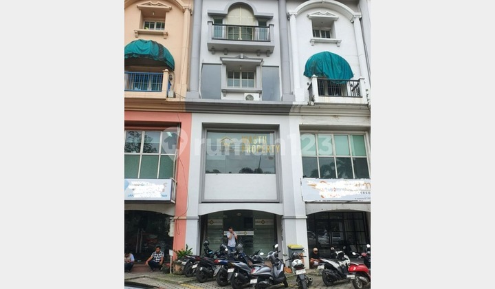 Ruko Komersial Siap Pakai Gandaria Jakarta Selatan Ruko Komersial Siap Pakai Gandaria Jakarta Selatan