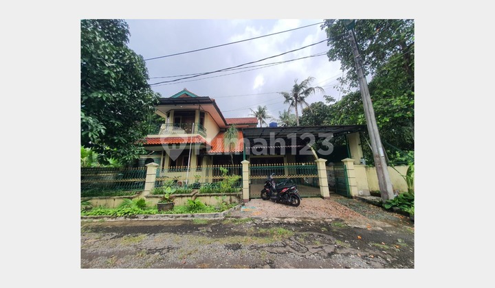 Large Livable House Near Cibubur - Ciracas Toll Road Large Livable House Near Cibubur - Ciracas Toll Road