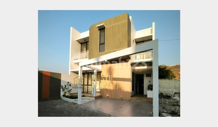 Rumah 2 Lantai Siap Huni Dekat Sleman City Hall