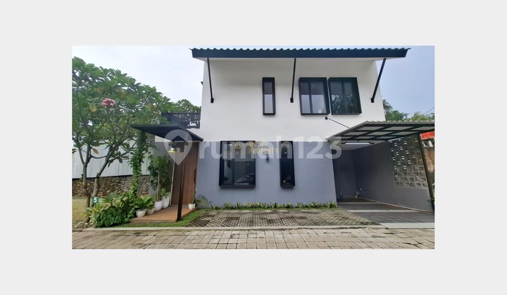 Rumah 2 Lantai Modern di Ciganjur, Cluster Dekat Tol Brigift