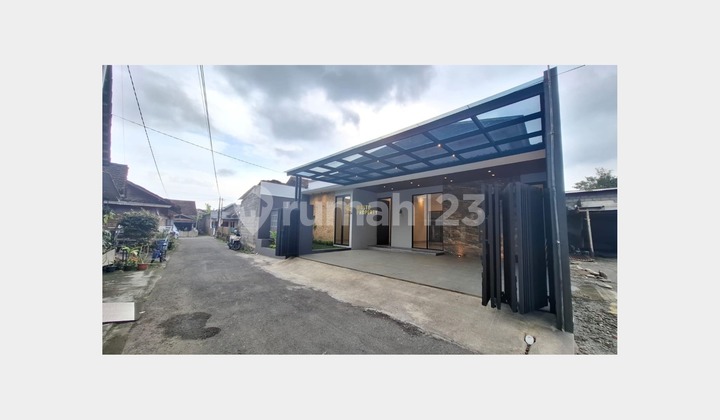 Rumah Cantik Siap Huni Dekat Kawasan Wisata Candi Sambisari