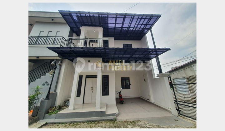 Siap Huni! Rumah 2 Lantai Modern Cinere Dekat Tol