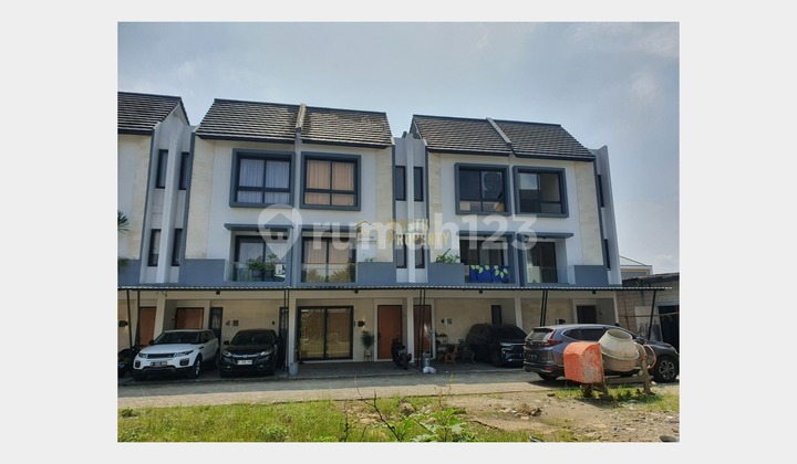 Rumah Murah 3 Lantai di Cipedak Jagakarsa, Keamanan Terjamin