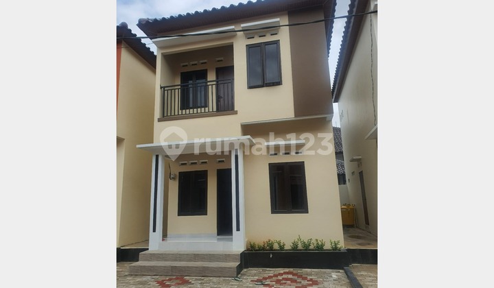 Rumah Murah Desain Modern 2 Lantai di Cluster Pondok Gede