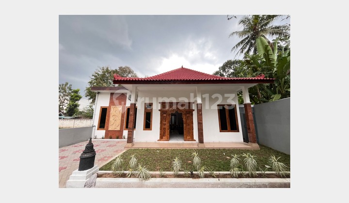 Rumah Murah Rasa Villa, Dekat Destinasi Wisata Borobudur