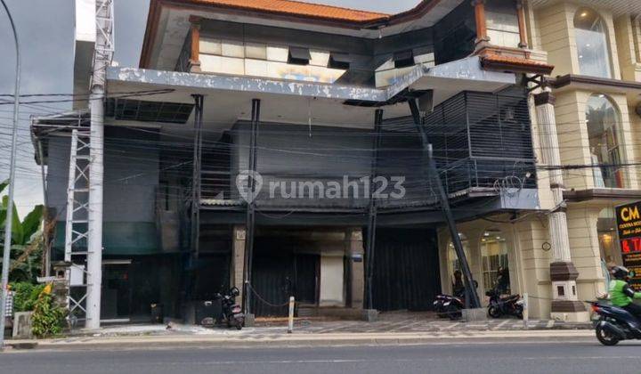 Ruko 3 Lantai Siap Pakai – 7 Menit ke Pantai Legian Bali Ruko 3 Lantai Siap Pakai – 7 Menit ke Pantai Legian Bali