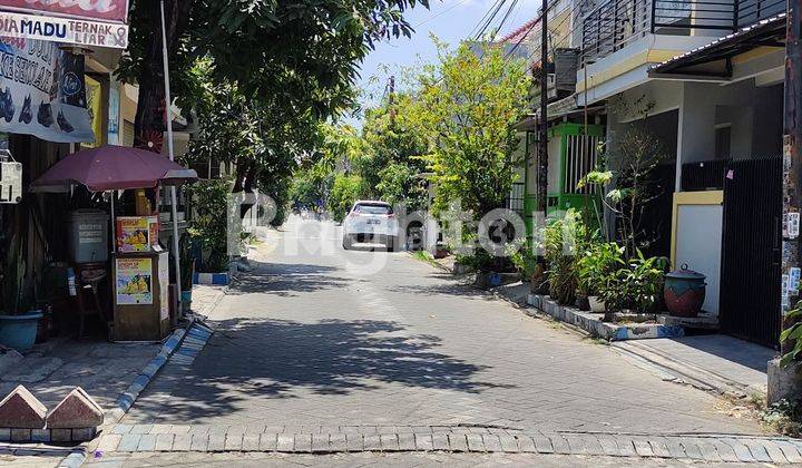 Rumah Manukan Tengah Dekat Pasar 2