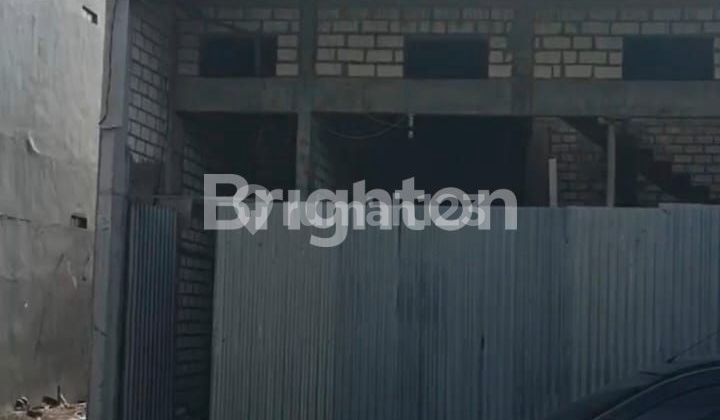 CHEAP, BUY 2 SHOPHOUSES PAY FOR ONLY 1 SHOPHOUSE 2