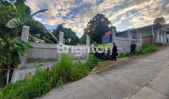 DIJUAL TANAH TENGAH KOTA DI JALAN PANGERAN SURYANATA KOTA SAMARINDA 2