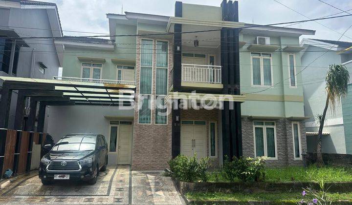 RUMAH DI PERUMAHAN ELITE VILLA TAMARA DI TENGAH KOTA SAMARINDA 1