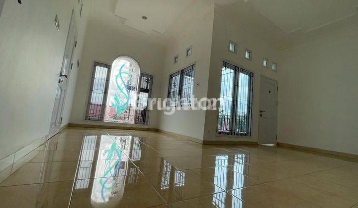 rumah mewah dan murah perumahan bumi sempaja 3 lantai kota samarinda 2