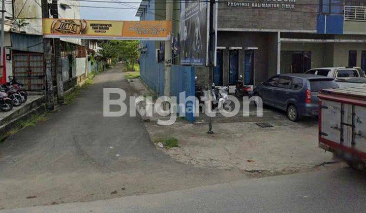 Tanah Tengah Kota Samarinda Pinggir Jalan Raya Gatot Subroto Gatsu 2