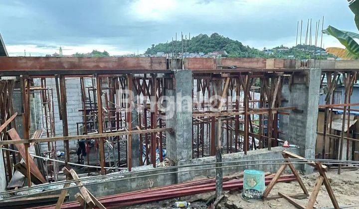 DIJUAL KOST"AN ON PROGRES 3 LANTAI 18 PINTU DI JALAN SURYANATA KOTA SAMARINDA 2