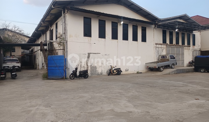 For Sale Cheap Beautiful Warehouse in Ir Sutami Warehousing Area, Samarinda City