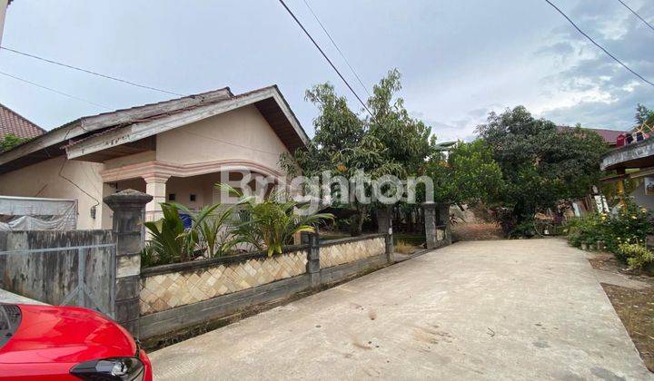 DIJUAL CEPAT RUMAH DI JALAN REEL BUNG TOMO SAMARINDA SEBERANG 1