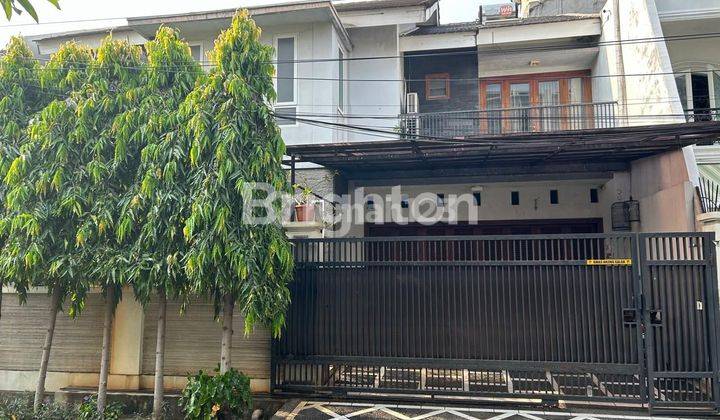 Rumah 2  lantai Cempaka Putih 1