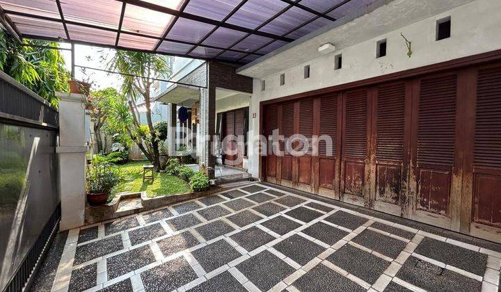 Rumah 2  lantai Cempaka Putih 2