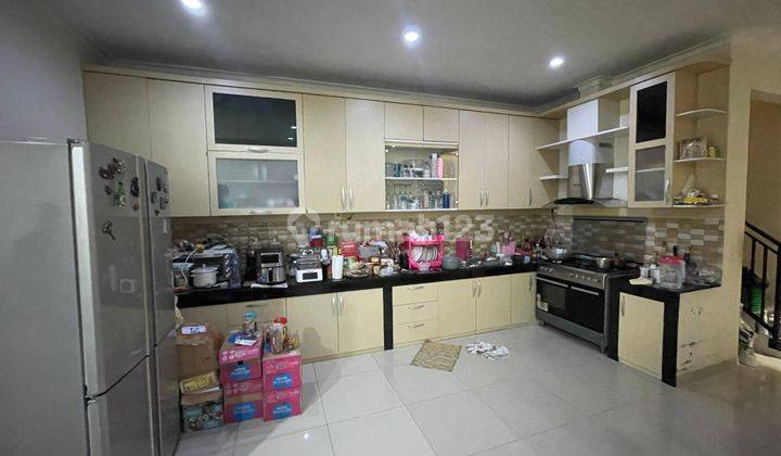 Dijual Rumah Cantik, Siap Huni, At Green Lake 2