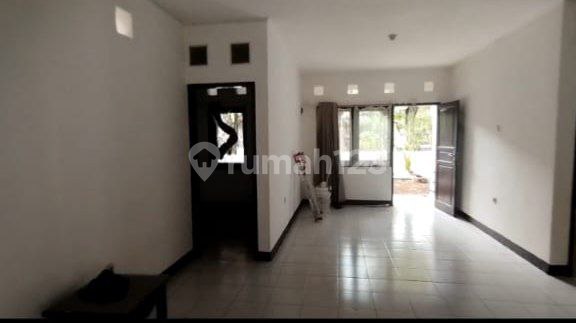 Earth Adipura 1 House Earth Adipura 1 House