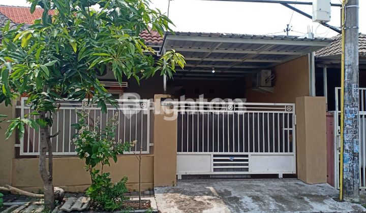 Gresik Town House Abr Gresik Town House Abr