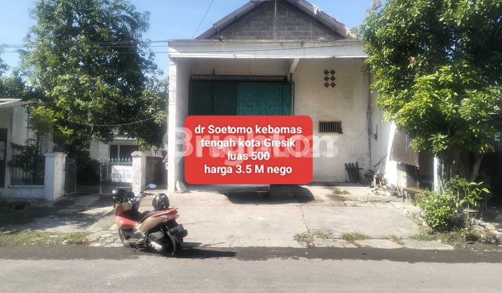 gudang tengah kota Gresik
