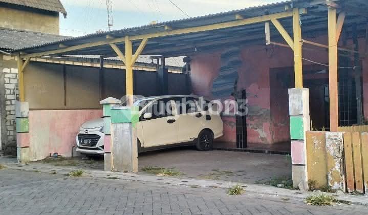 Rumah Indro wilmar gresik