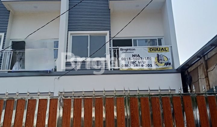 Rumah Baru 3 Lantai Villa Kapuk Mas Vikamas Jakarta Utara