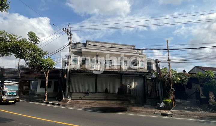 Ruko pinggir jalan utama Sempidi Badung