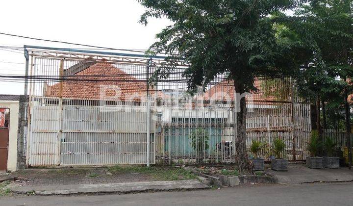 RUMAH/RUKAN JALAN IMAM BONJOL SURABAYA 1