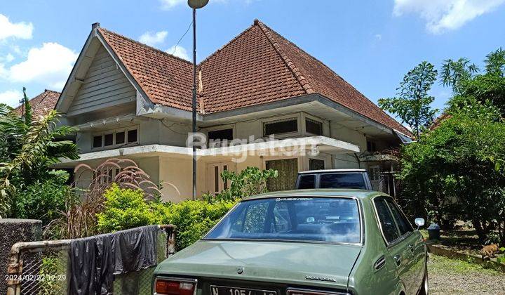 CEPAT RUMAH MODEL KOLONIAL DIKOTA MALANG LANGSUNG DARI PEMIIKNYA. 1