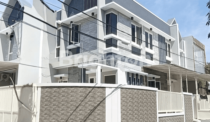 RUMAH MODEL SCANDINAVIAN STRATEGIS DEKAT UBAYA, JEMURSARI, SIER