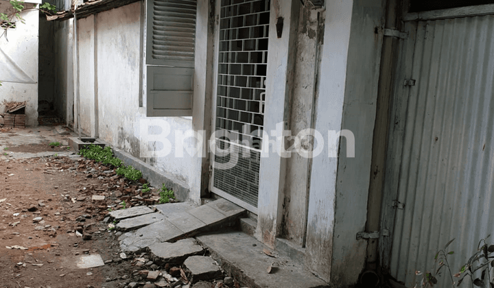 RUMAH HITUNG TANAH SELANGKAH KE PUSAT KOTA, PASAR TURI 2