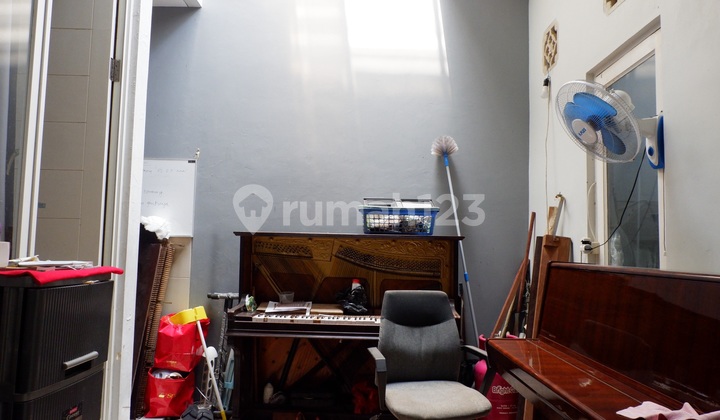 Jual Rumah *east Coast* Pakuwon City  2