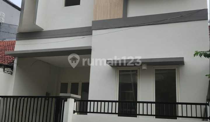 *dijual Rumah Baru Gress Siap Huni* Griya Asri Pakuwon City *dijual Rumah Baru Gress Siap Huni* Griya Asri Pakuwon City