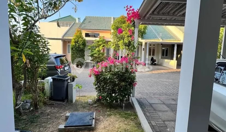 For Sale, House in East Surabaya Area, Well-Maintained and Move-In Ready, "Sukolilo Dian Regency 2 Housing Complex" 2