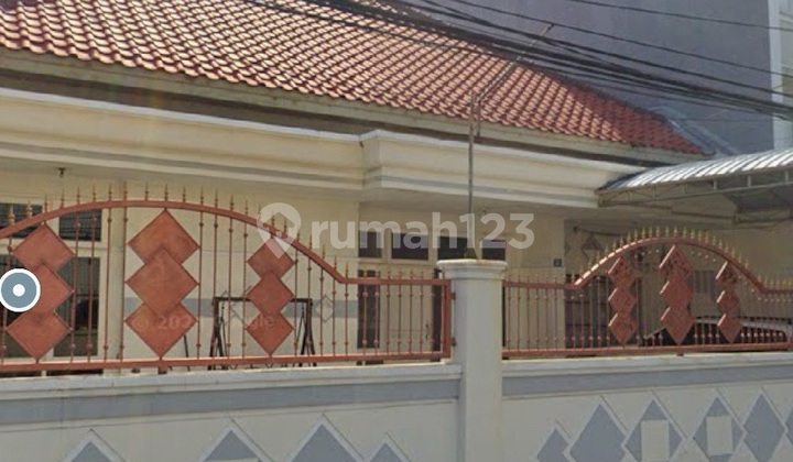 Dijual Cepat Rumah Dharmahusada, Butuh Renov 1