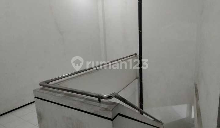 *Ready-to-Use Shop House for Rent**Kenjeran Main Road**Zero Main Road*