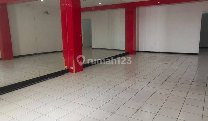 Disewakan Ruko 2.5 Lt Daerah Juanda 2